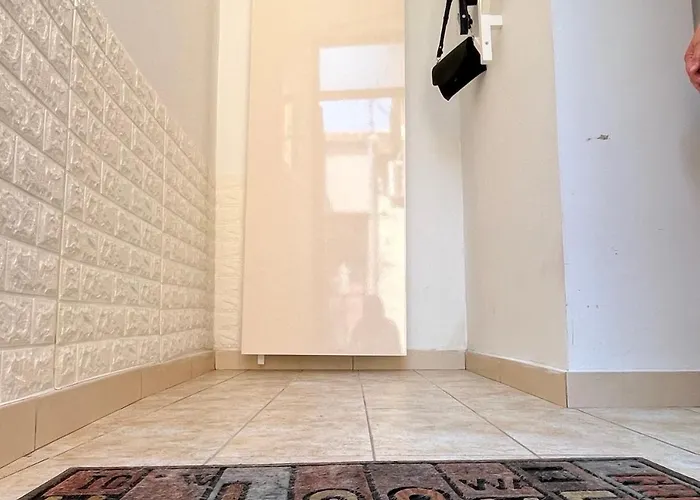 Miran Stan U Srcu Grada شقة بلغراد